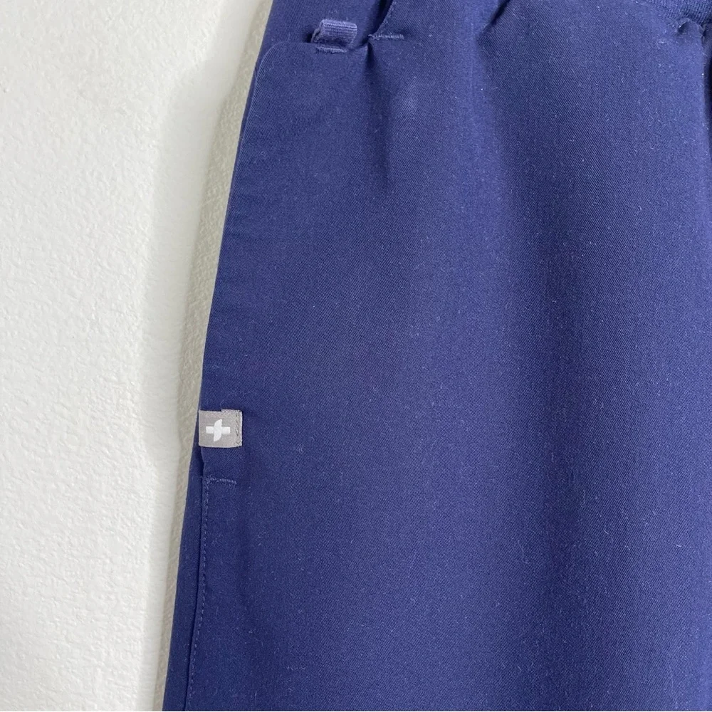 FIGS Technical Collection Navy Scrub Pants XS Snap Zip Pocket Style M19SW2002